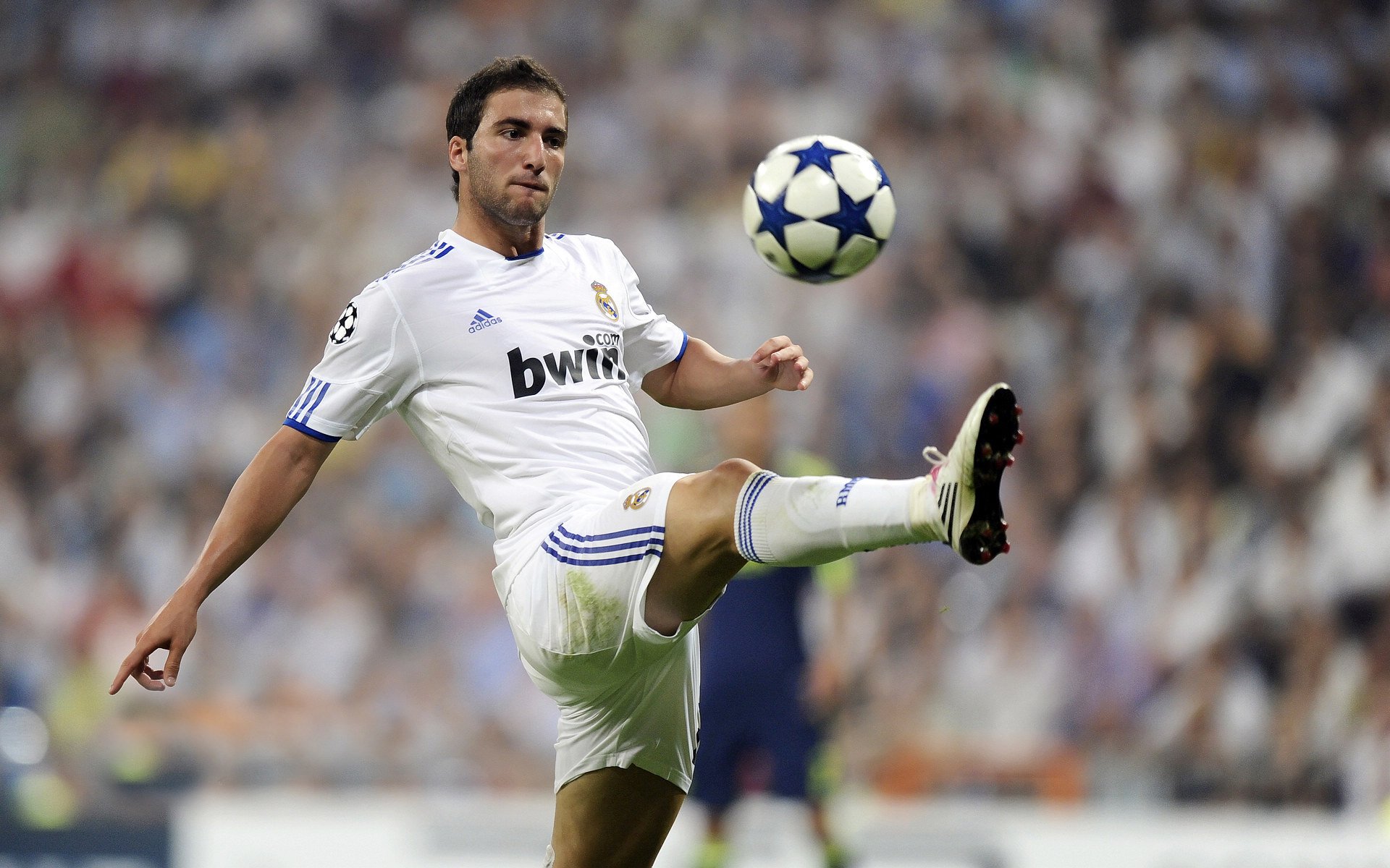 威廉姆斯续约，切尔西战力提升，切尔西威廉什么水平