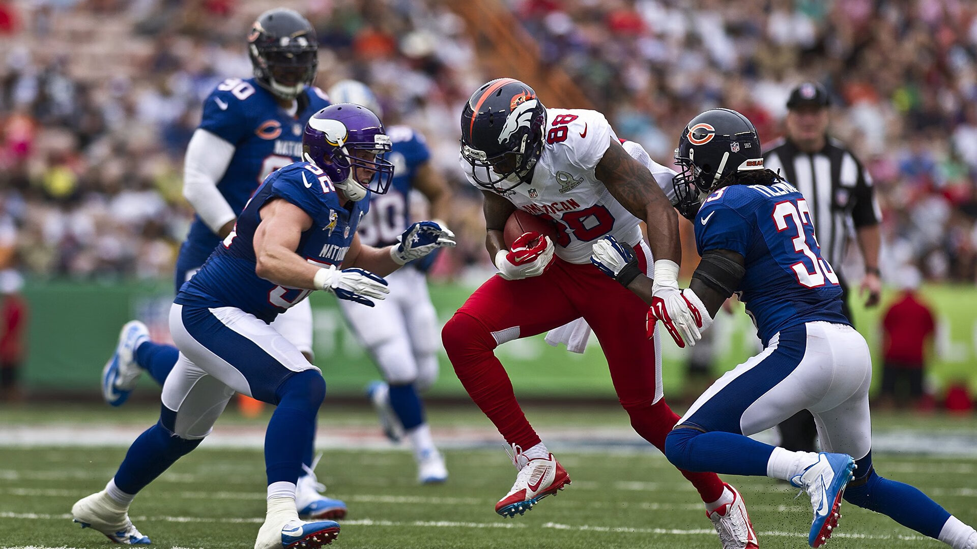 “情人节情侣接力跑” 在终点安排专用求婚区