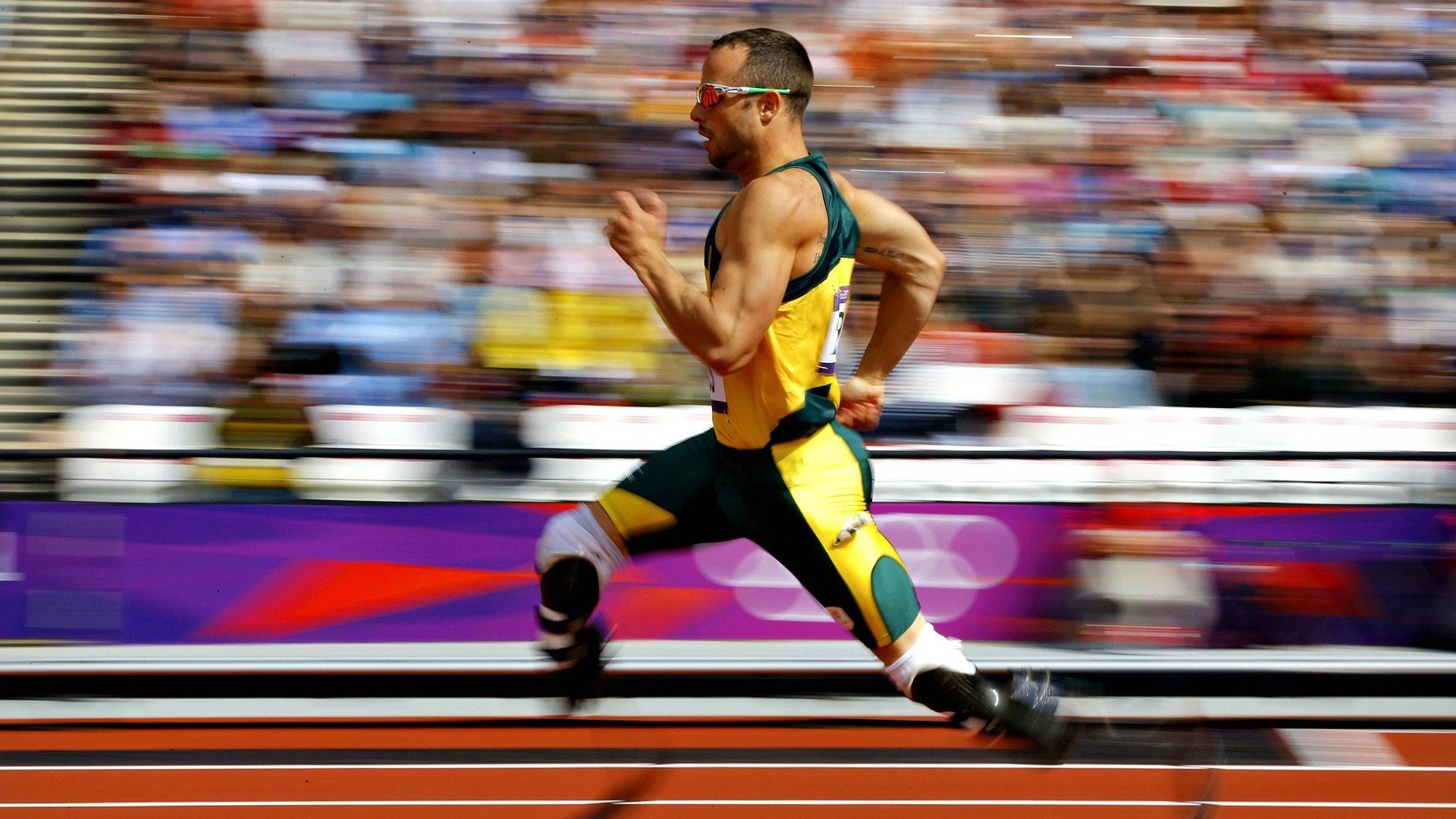 足球明星退役后的生活